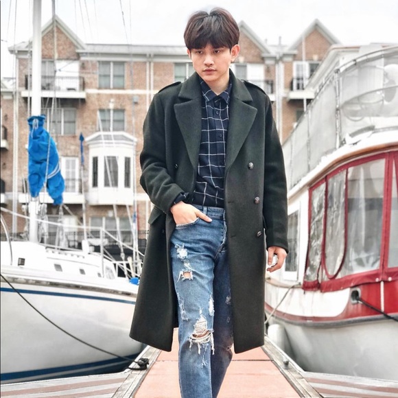 H&M L.O.G.G. button down - Picture 2 of 5